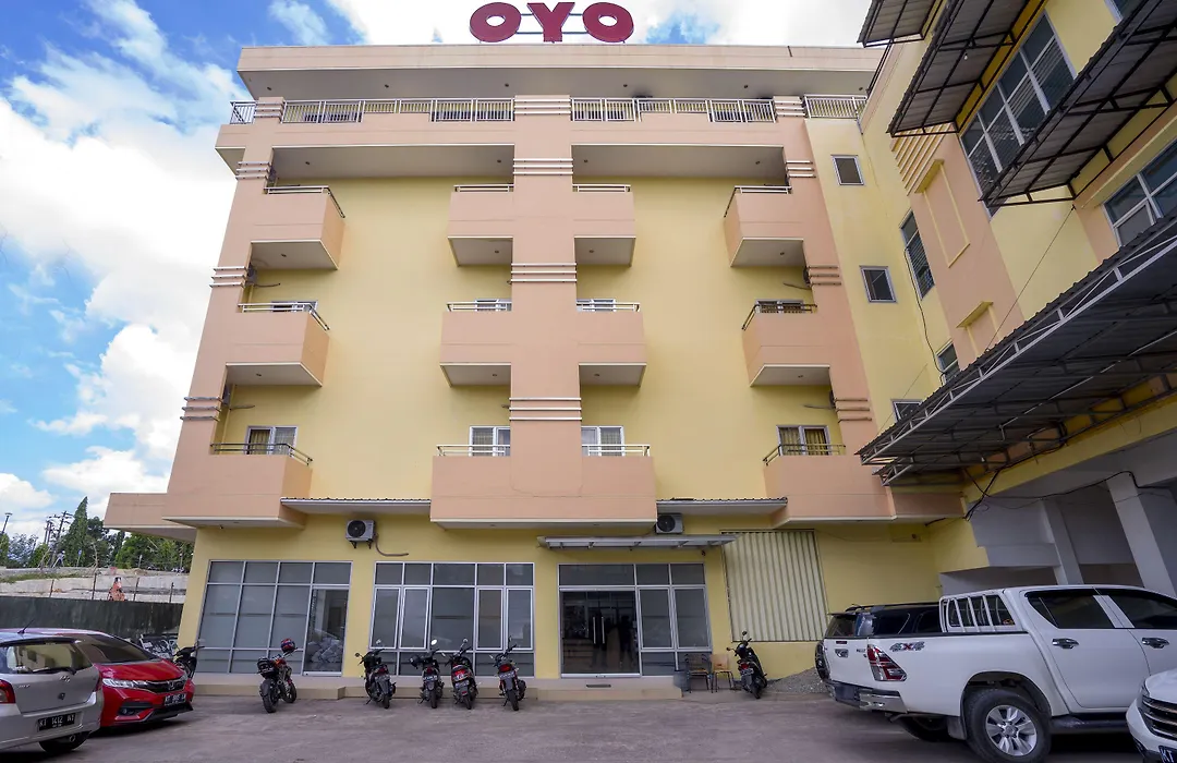 Oyo 2695 D'Es Guest House-1